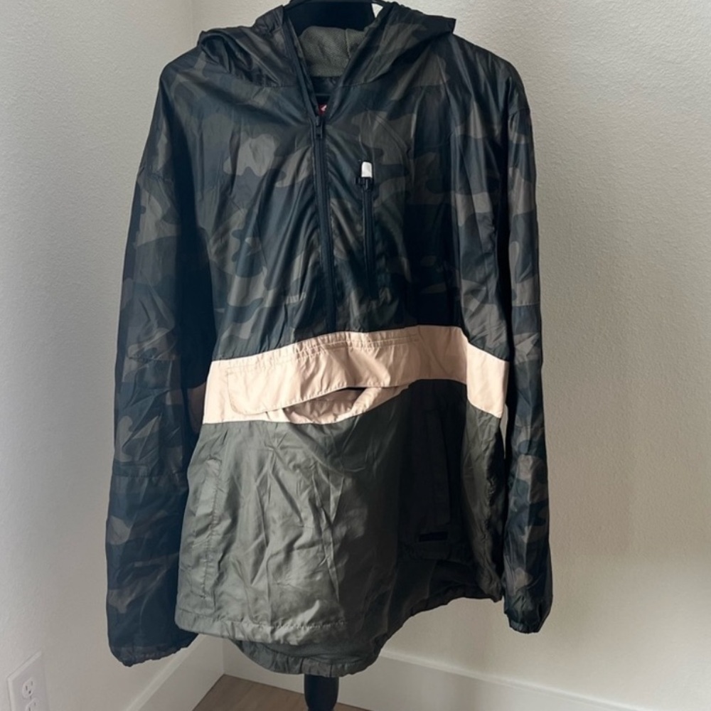 South Pole Camouflage Jacket with Tan Accent size XXL